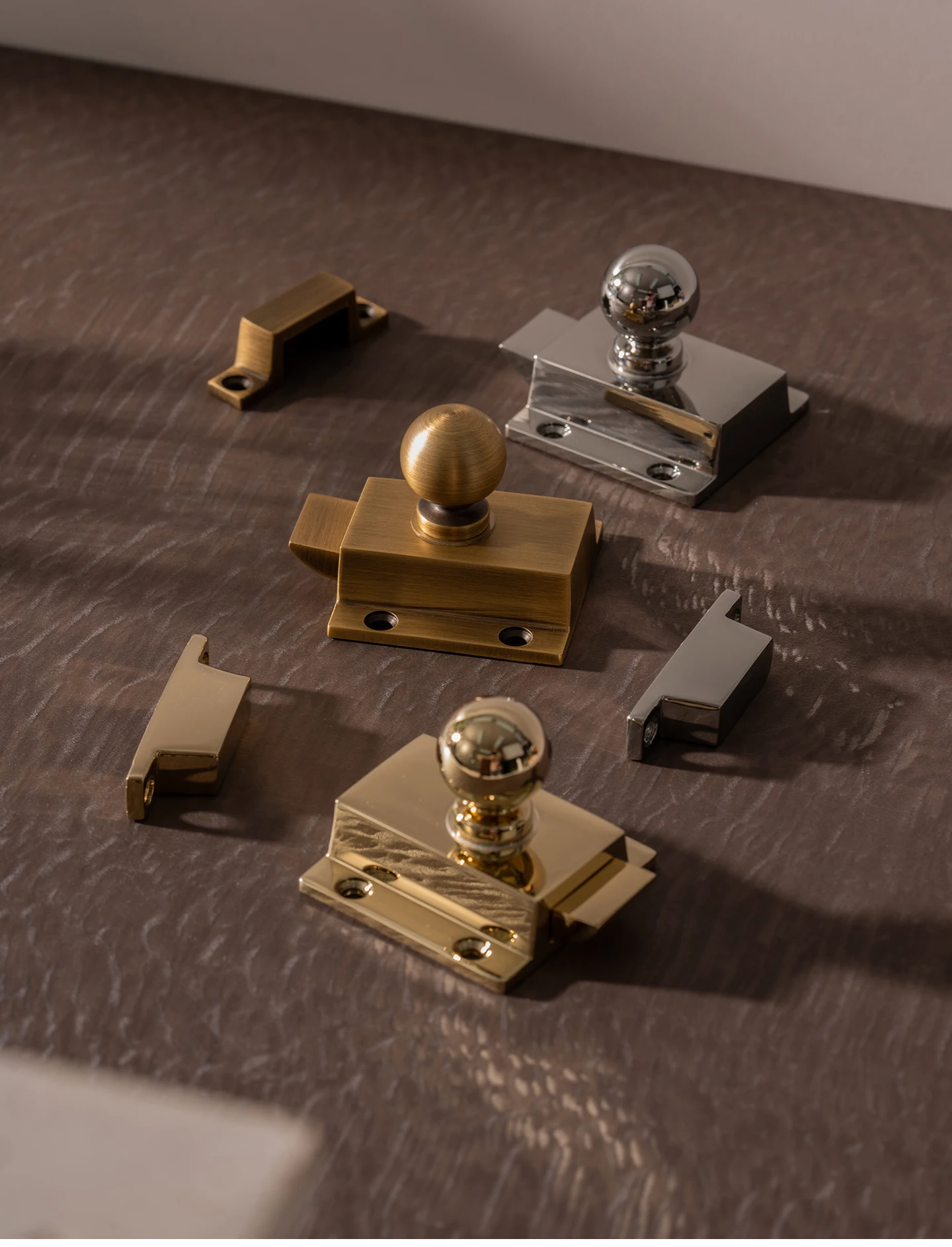 DOOROOM Massiver Messing-Türriegel im Retro-Stil, Sicherheitsschloss, Schnalle, Schranktürgriffe, Weinschrank-Türriegel – Detail 1