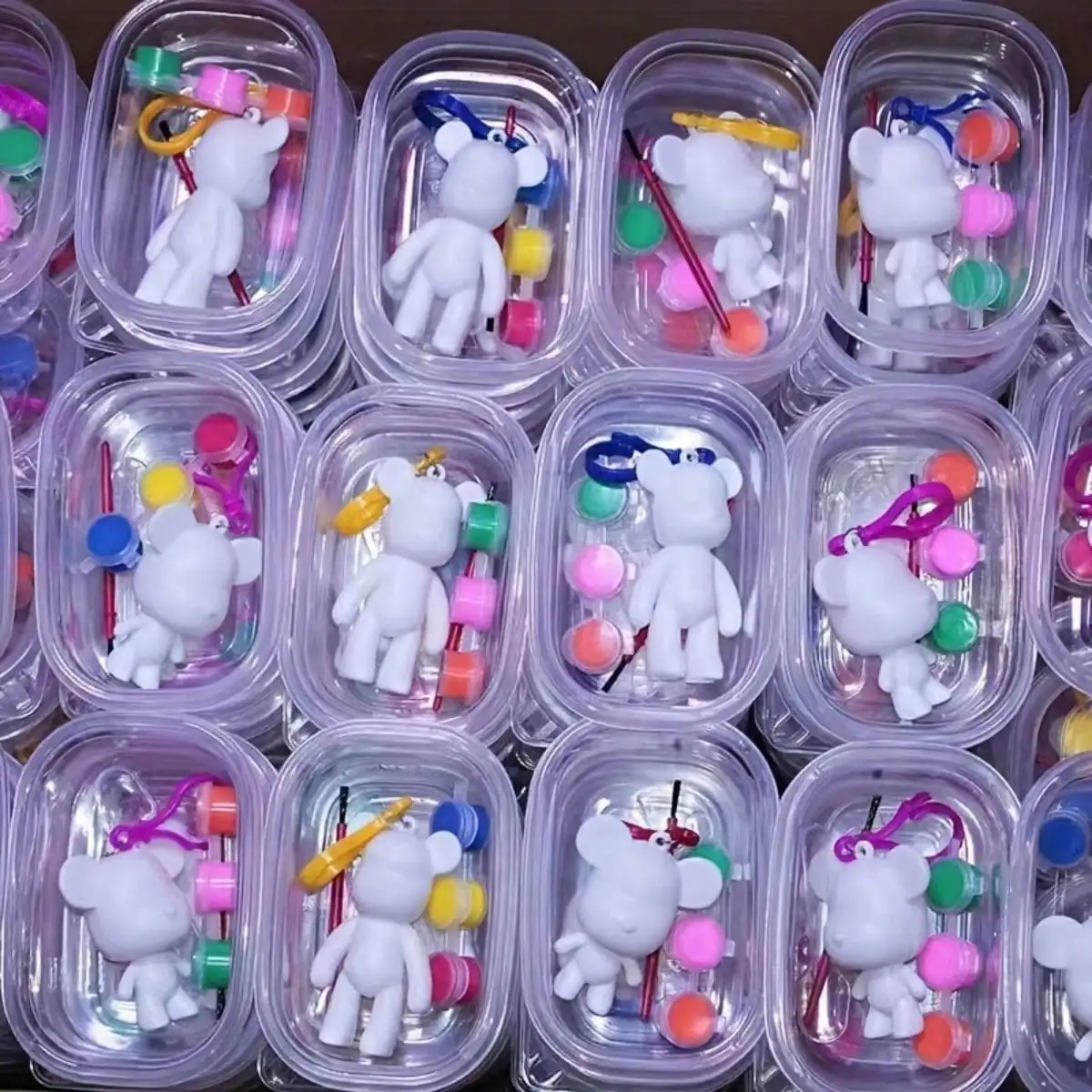 1/4pcs Creative DIY Keychain Pendant Kit With Liquid Paint, Teddy Keychain Set, Meaningful Gift For Friends, Keychain For Bags