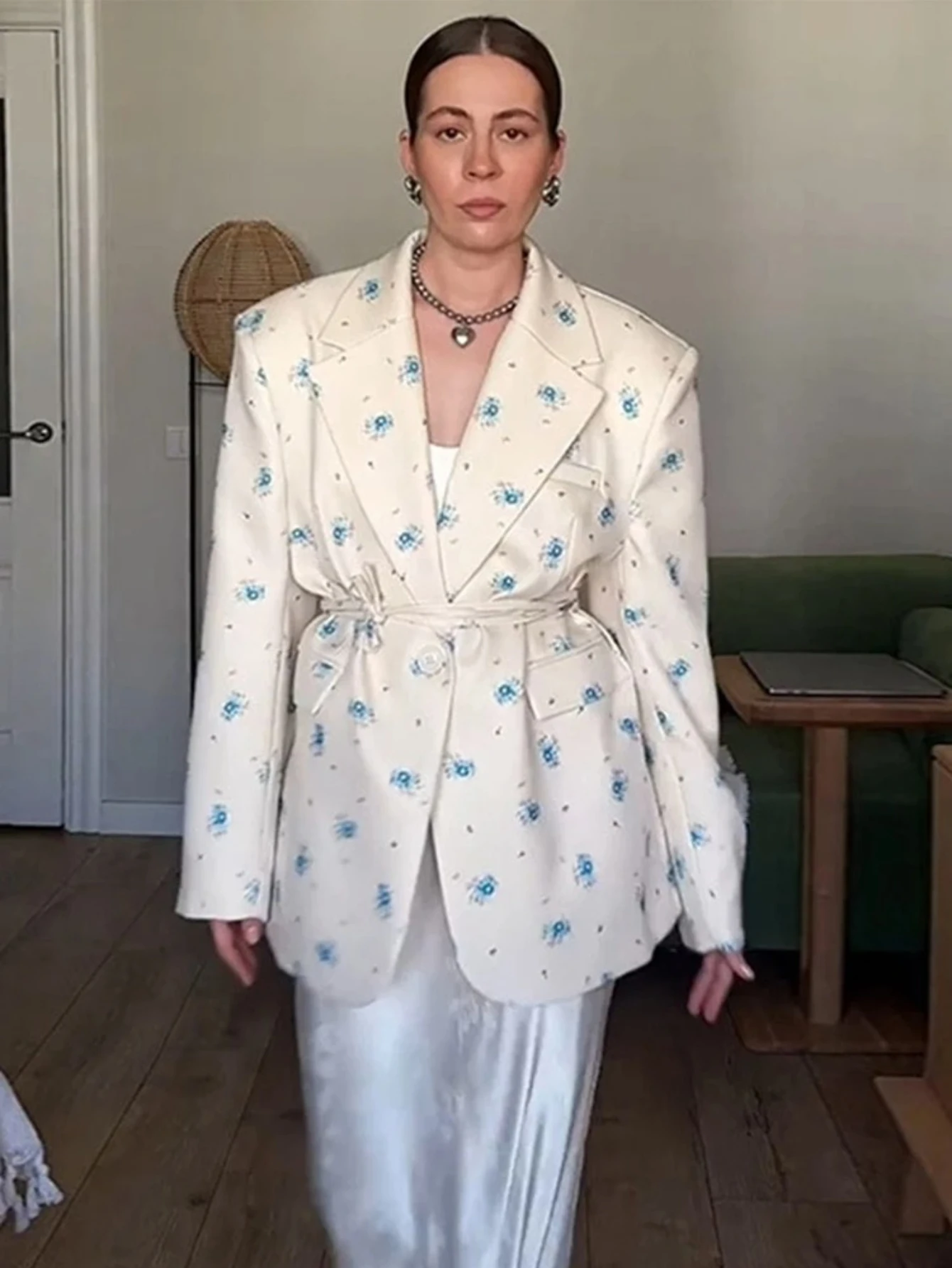 

Fashion Floral Belts Blazer Coat Women Shoulder Pads Single Breasted Notched Long Sleeve Street Jacket