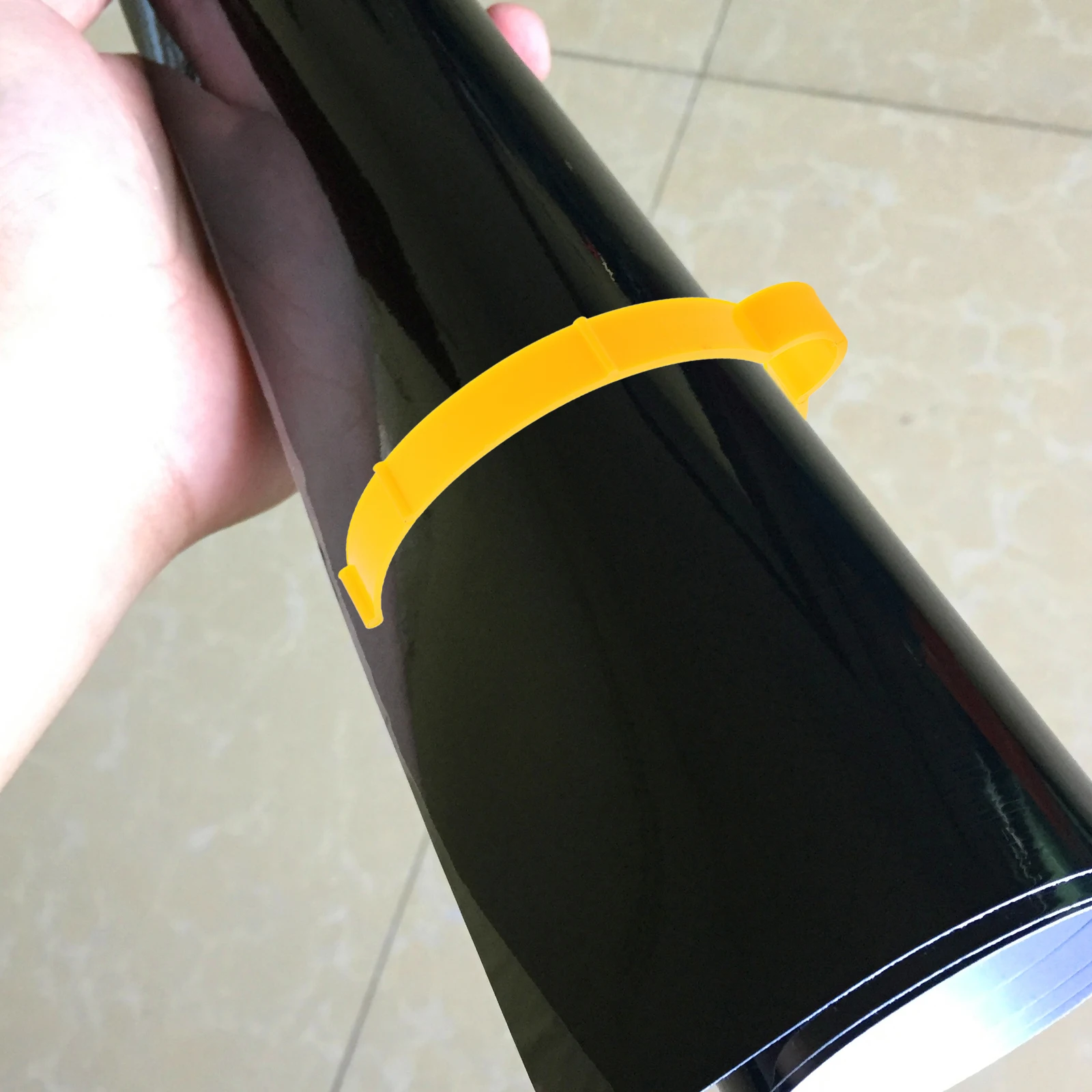

4pcs Auto Body Film Tools Color Changer Vinyl Wrap Holders Clamps Gripper Tint Clips Fixing Efficient Use Car Detailing