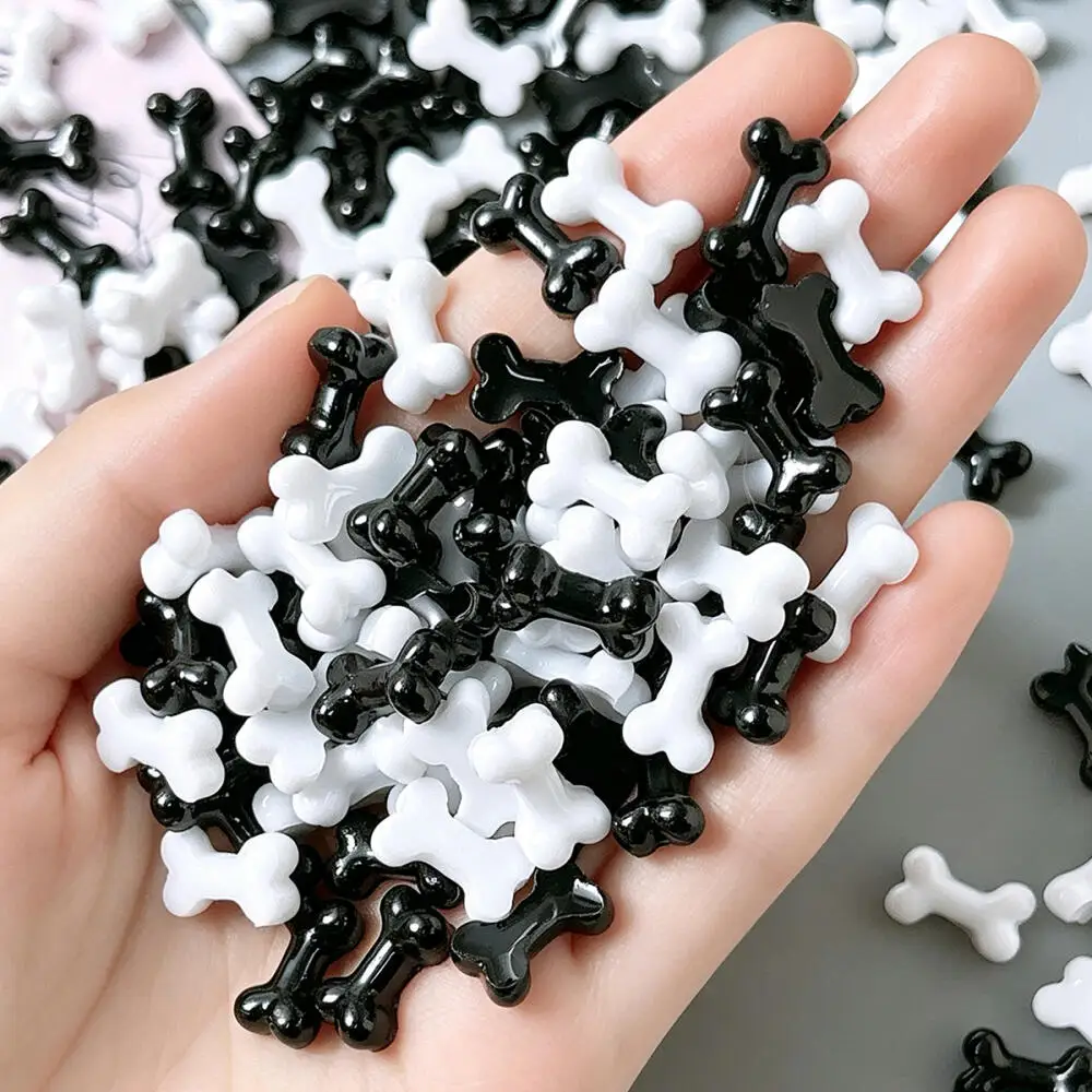 50 Stück Minimalistische Klassische Künstliche Knochen-Harz-Nagelkunst-Dekorationen 3D Kreative Schwarz-Weiße Knochen-Nagelcharms DIY Haarnadeln Nägel – Detail 5