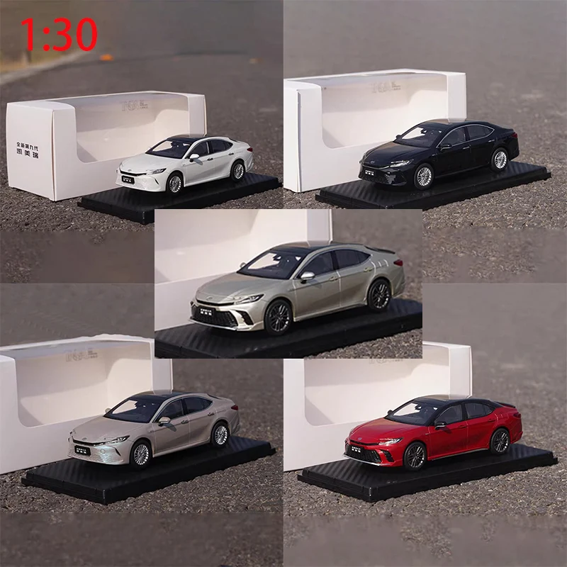 

Масштабная модель 1:30: Абсолютно новая Toyota Camry XSE 9-го поколения 2024 года, имитационная модель из сплава, статическая коллекционная игрушка, подарок, сувенир