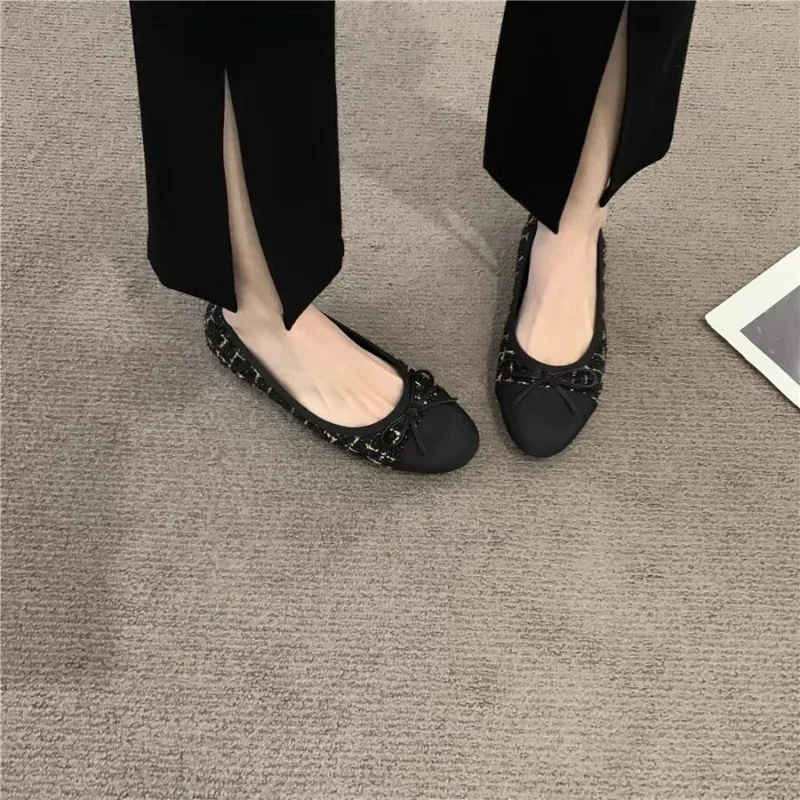 Nuovo stile moda donna punta tonda donna mocassini scarpe eleganti nero Beige marrone tacco basso poco profondo Casual Mary Janes Flats