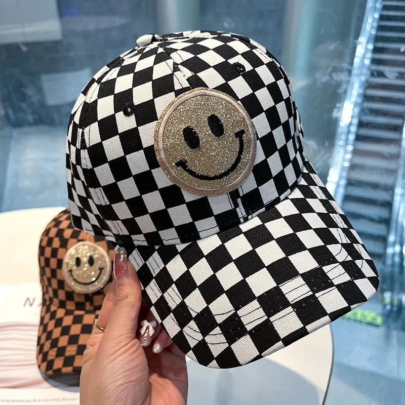 2022 New Plaid Baseball Caps for Women Black White Cotton Smile Cap Visors Men Applique Snapback Trucker Hats Girl Boy Sun Hats