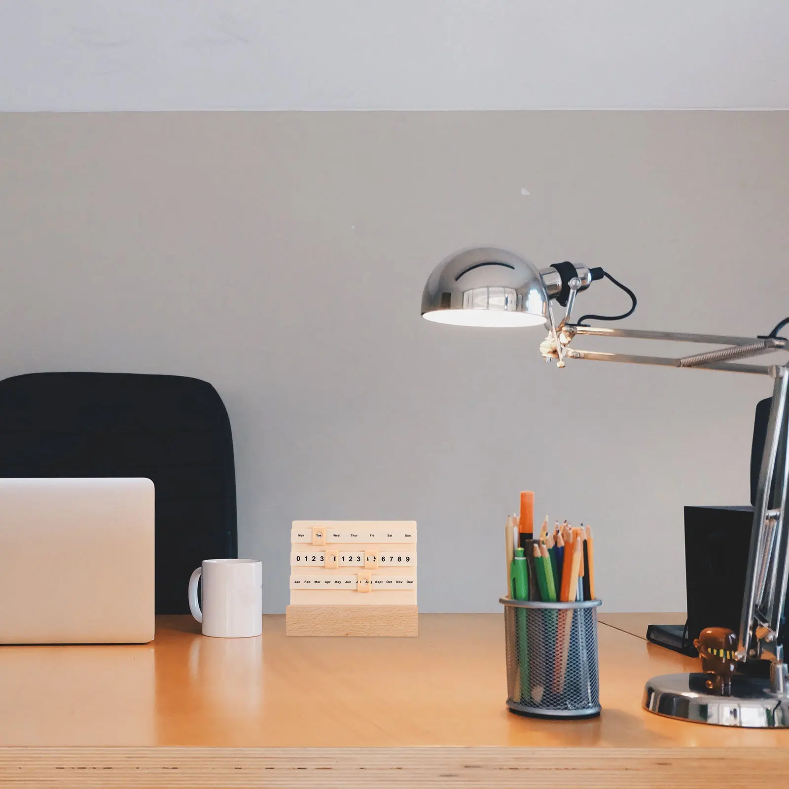 

Wood Perpetual Calendar Mini Calendar Blocks Desktop Standing 2025 Date Display Monthly Weekly Year Planner Office Home