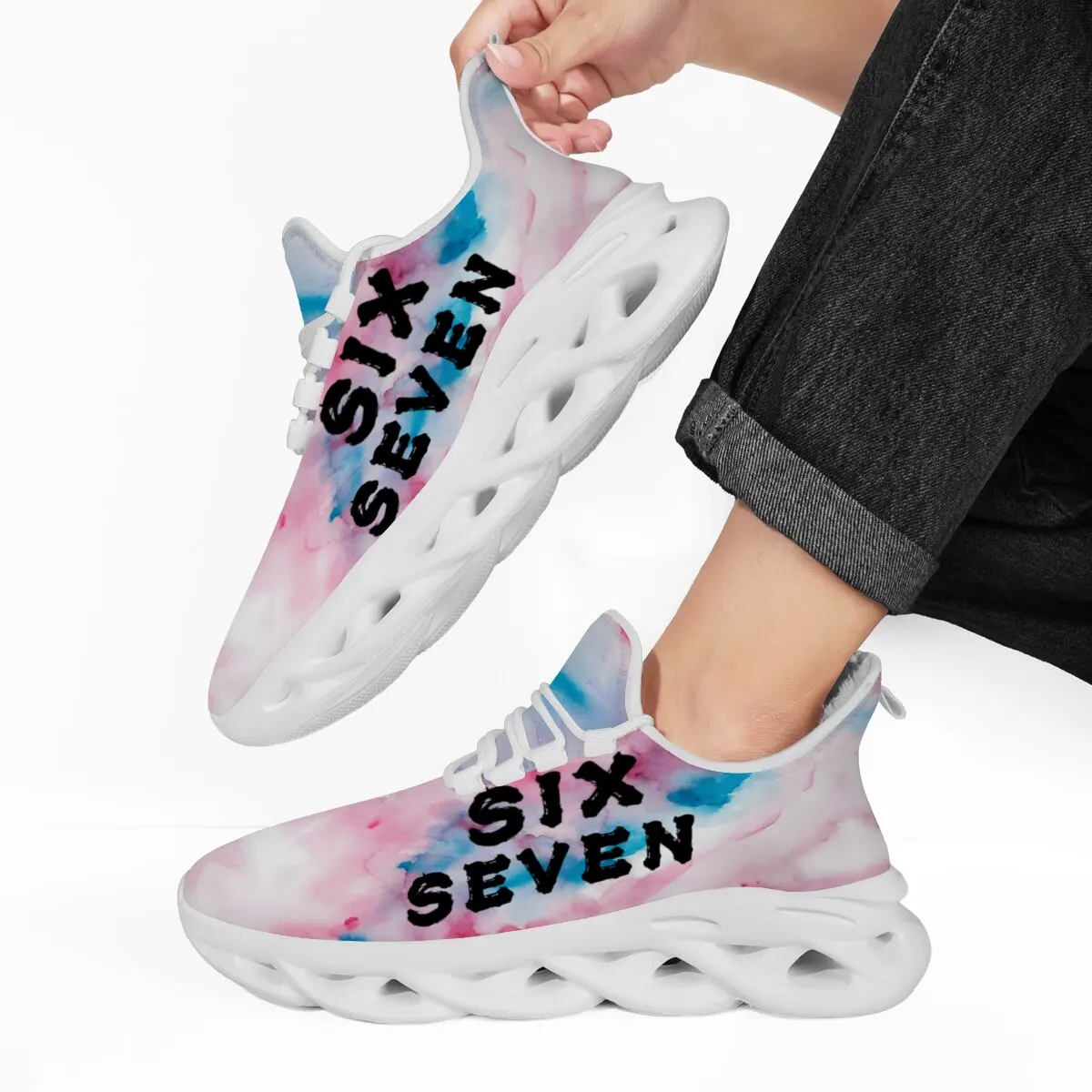 

Casual White Sole Sneakers FOR Girls Breathable Sport Shoes Fleece Lined Blue Red Black Art Pattern Boys Sneakers MEN WOMEN