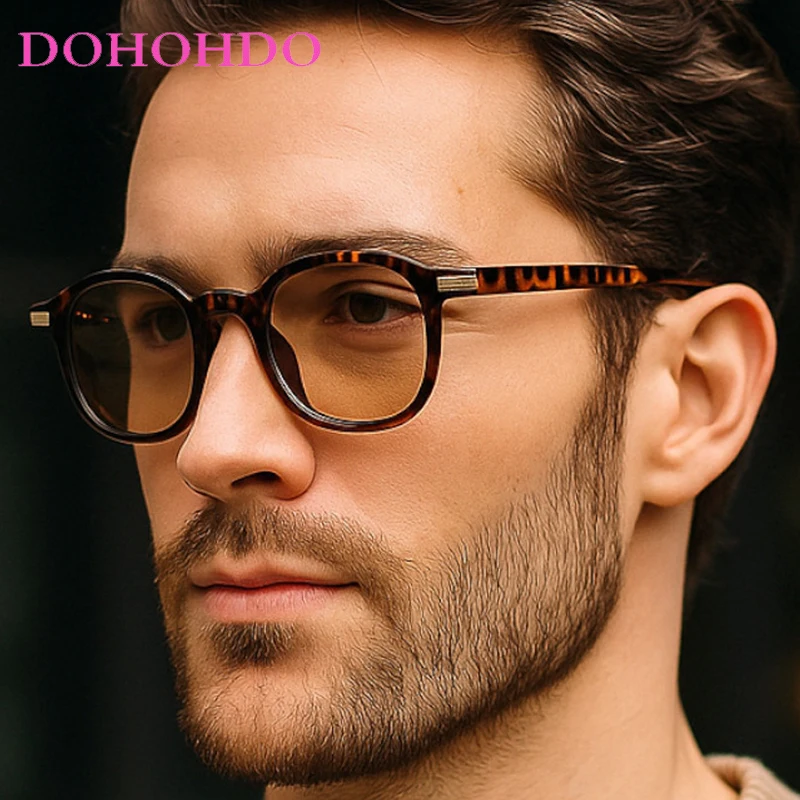 

Trendy Luxury Rivets Decorate Square Women Men Sunglasses Outdoor Brand Designer Shades Summer Traveling Drive Eyeglasses UV400