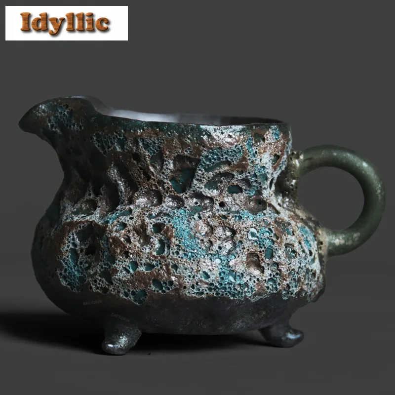 200ml Bronze Glaze Wormhole Texture Three-legged Tea Pitcher Pour Tea Cha Hai Dispenser Justice Cup Fair Mug Tea Service Supplie