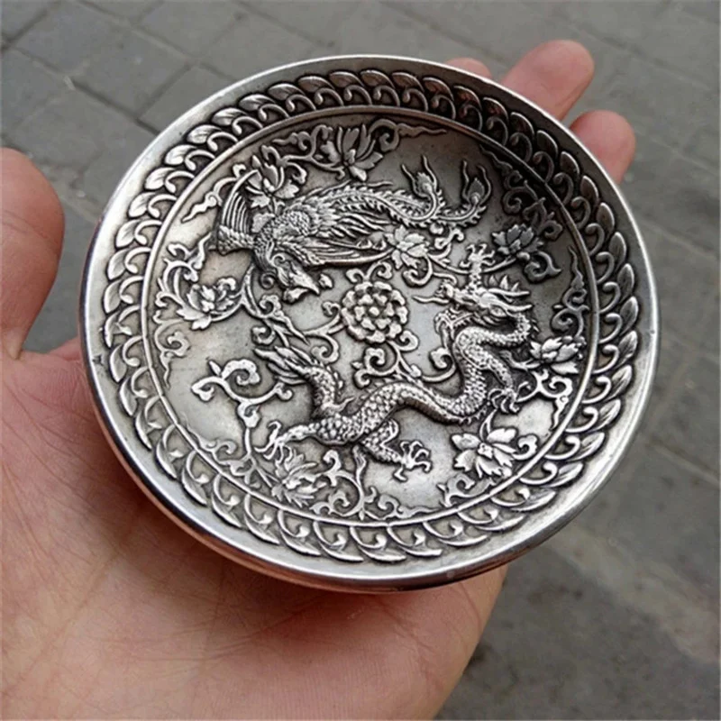 

Collection Chinese Tibet Silver Carved Mythical Animals Dragon And Phoenix Plate Dish Exquisite Small Statues