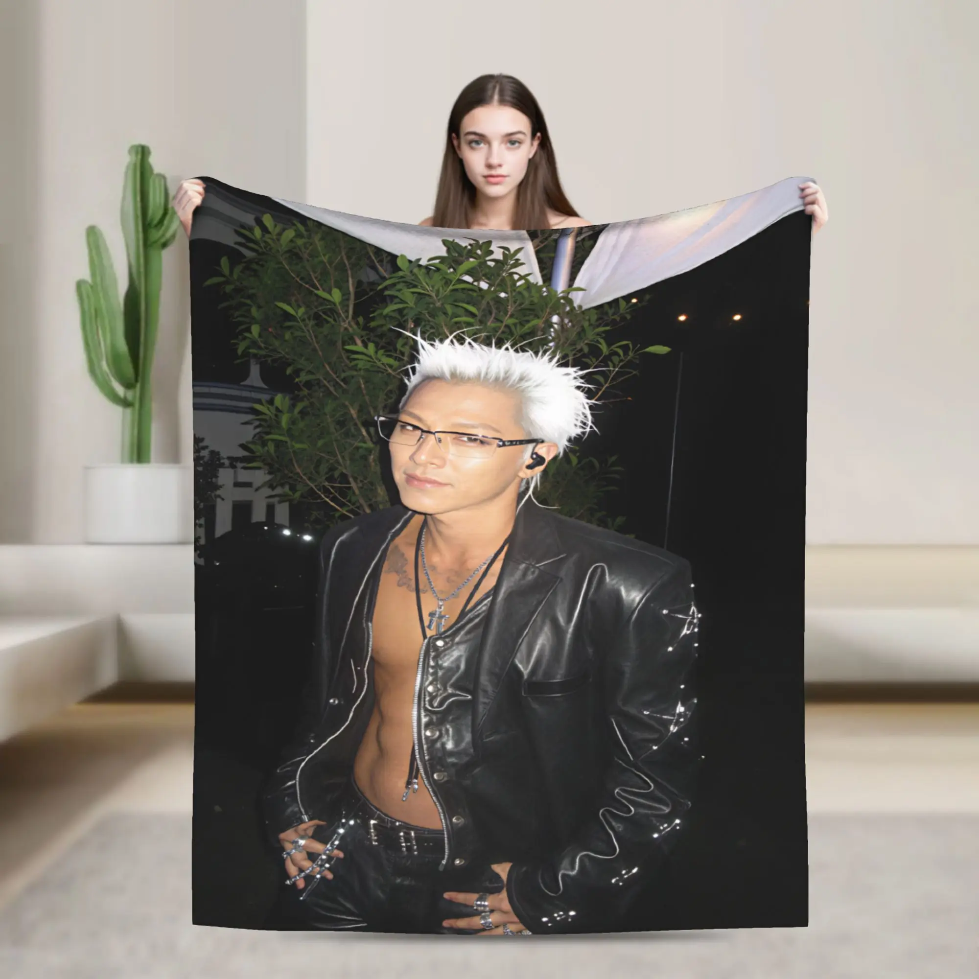 Singer T-TAEYANG  Flannel Blanket  Soft Durable Bedding Throws for Living Room Decorative Funny Bedspread Sofa Bed Cover