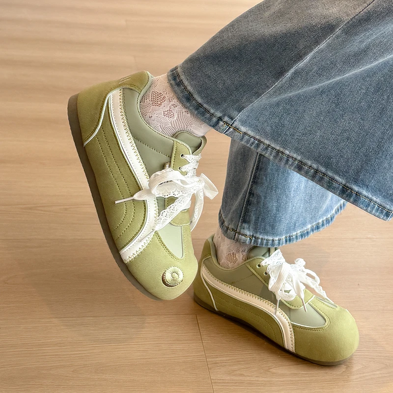 Women's Fashion Not Tired Feet Comfortable Sneakers 2026 Spring and Autumn New Stitching Design Non-slip Walking Casual Shoes