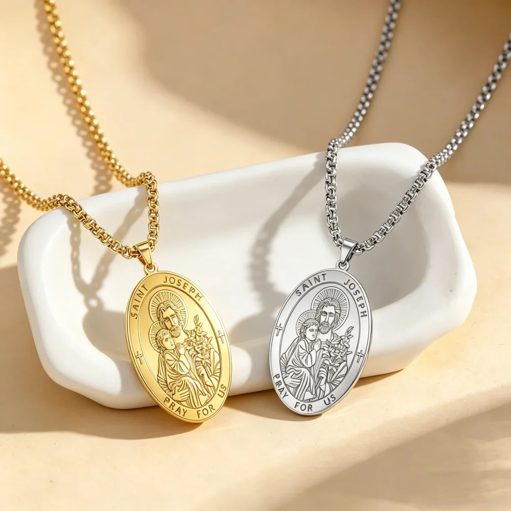 Collana Cattolica San Giuseppe - Photography Awards recensione e prezzo