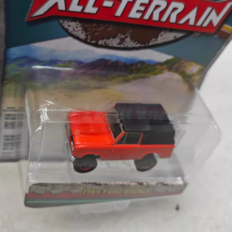 

Greenlight 1:64 Scale 1969 Limar Lifted & Soft Top 35290-B Alloy Simulation Car Model Static Collection Decorated Holiday Toys