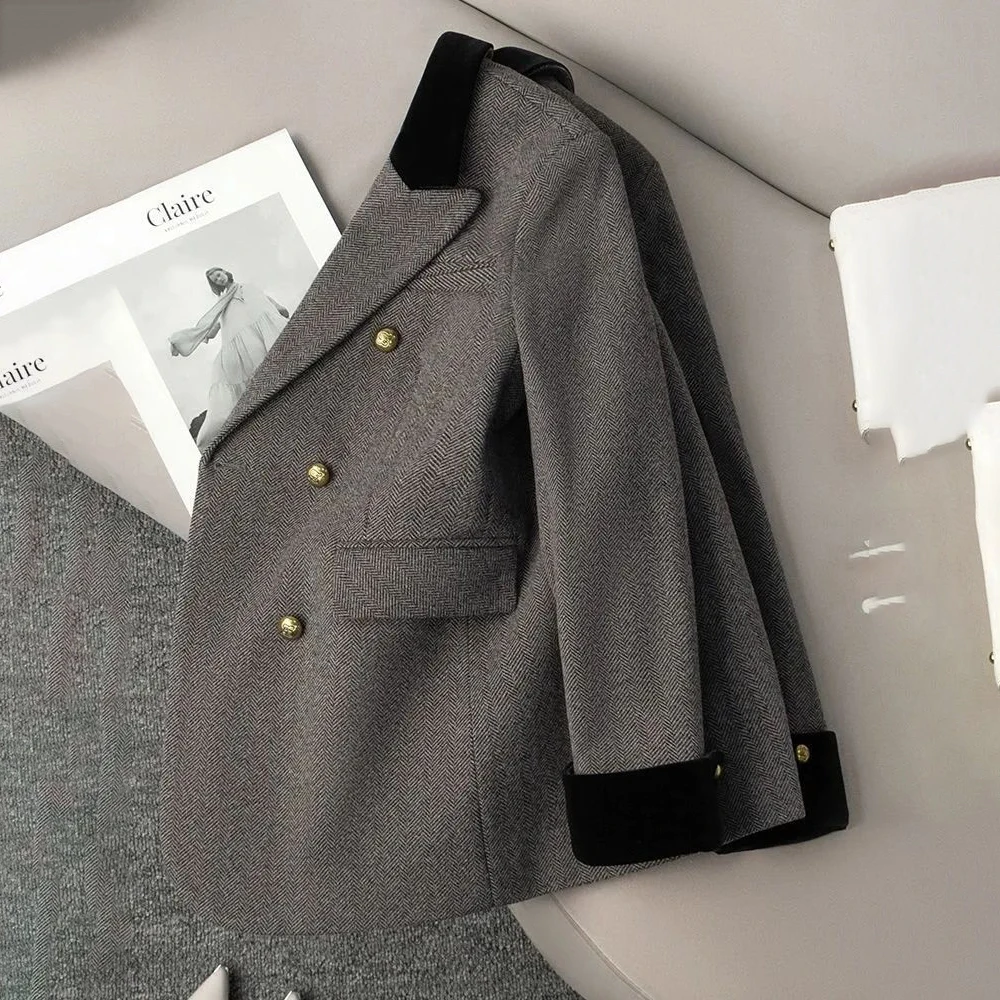 

2025 Autumn Winter New Chic Casual Professional Blazer Women's Outwear High-End Loose Long-Sleeved Grey Office Suit Jacket Tops
