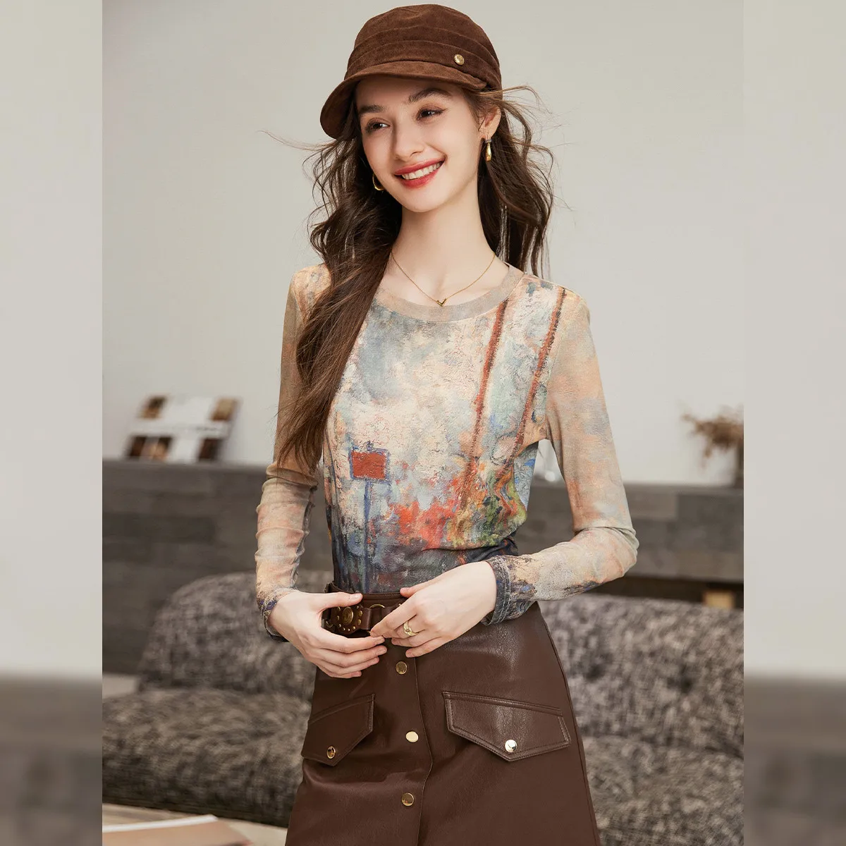 LOUISYAO Elegant Oil Painting Print T-Shirt Women 2025 Autumn Round Neck Slightly Stretch Long Sleeve Casual Streetwear Tops
