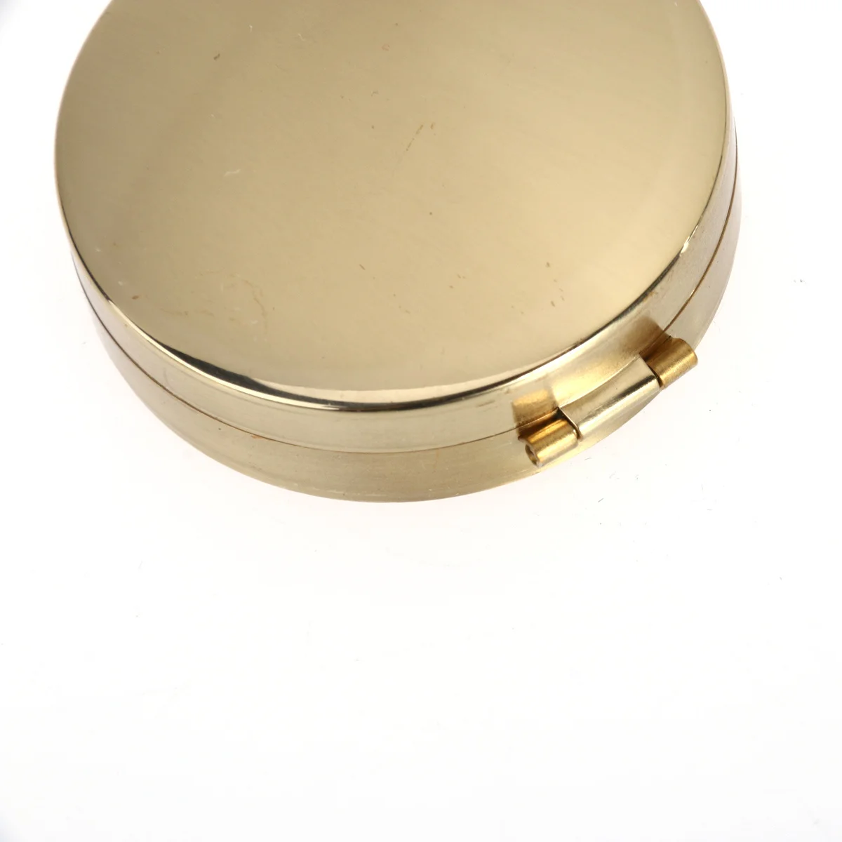 

Portable Metal Flip Pocket Compass Copper Shell Durable Outdoor Hiking Camping Navigation Tool Compass