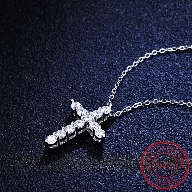 3mm D Color Moissanite Jesus Cross Pendant for Women Men S925 Silver 18k White Gold Plated Necklace Wedding Jewelry Gift