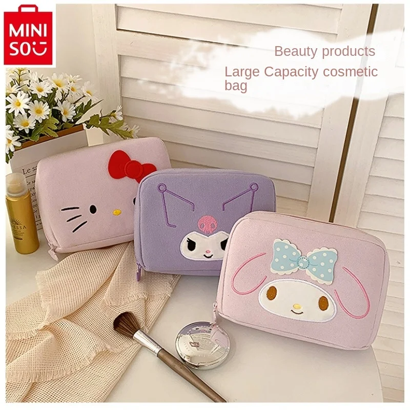 

MINISO San Liou Hello Kitty Kuromi Sweet Printed Cosmetic Storage Bag Women's Fashion Canvas Portable Handheld Zero Wallet