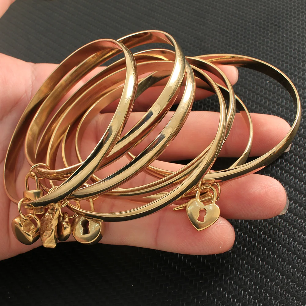 Fashion Stainless Steel Jewelry Plated Gold Color Inner Diameter 68mm (22cm Long) Charm Pendant Bangles For Women Girl BFADARBI