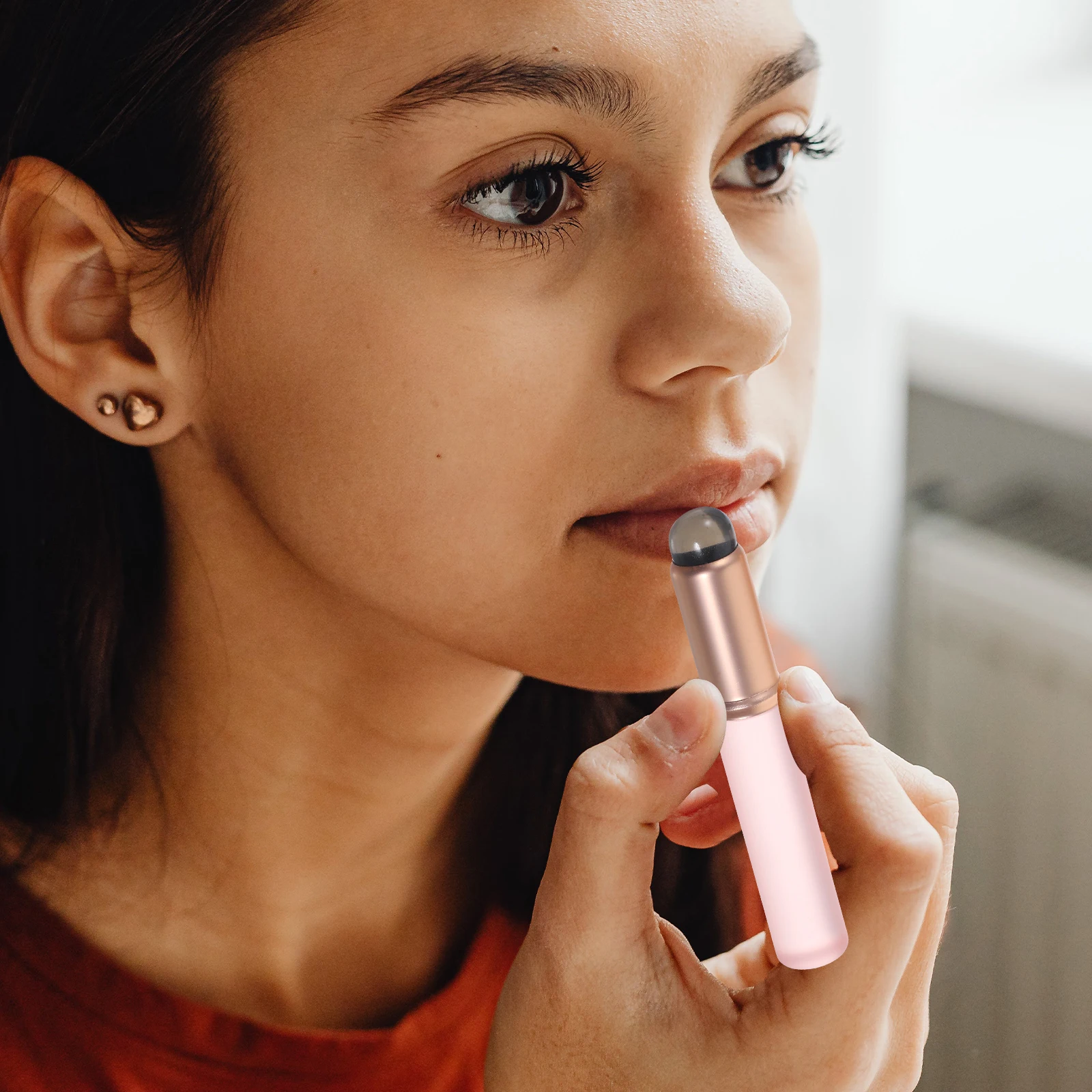 

2pcs Lip for Lipstick Portable Gloss Applicator Pink Gloss Brush Elastic Cap Makeup Tools Aluminum Tube Women
