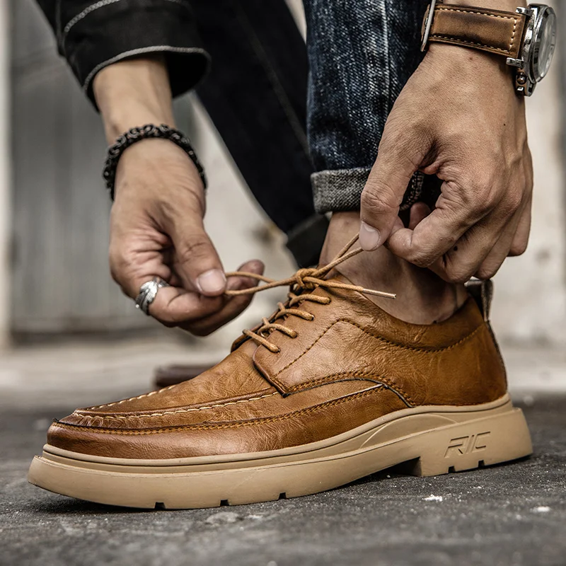 

2025 Мужская обувь, трендовая Англия, повседневная мужская свадебная модельная обувь из натуральной кожи, высококачественная роскошная обувь на плоской подошве с удобными оксфордами