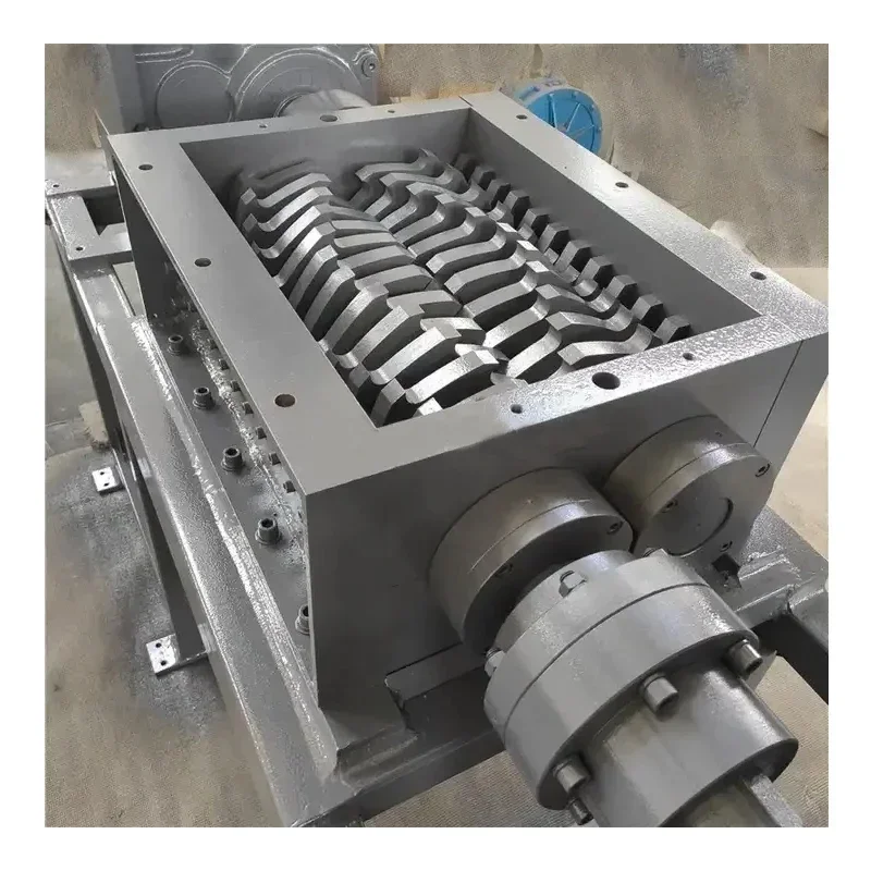 

PLC Пластиковая банка Барабанная труба Бутылка для домашних животных Пластиковая дробилка Измельчитель шин Машина для переработки Измельчитель пластика