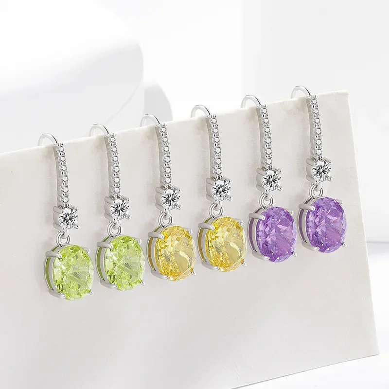925 Reines Silber Bestseller Eisblumen-Schliff Taubenei-Form Dynamischer Ohrhänger mit schillernden High-Carbon-Diamant-Ohrringen für Damen. – Detail 3