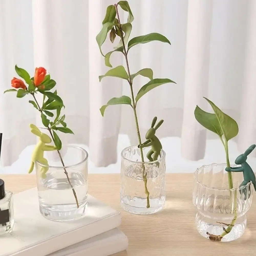 3PCS Plastic Rabbit Shaped Plant Propagation Buddy Decorative Colorful Rabbit Shaped Plant Stem Support Rabbit Plant Stakes