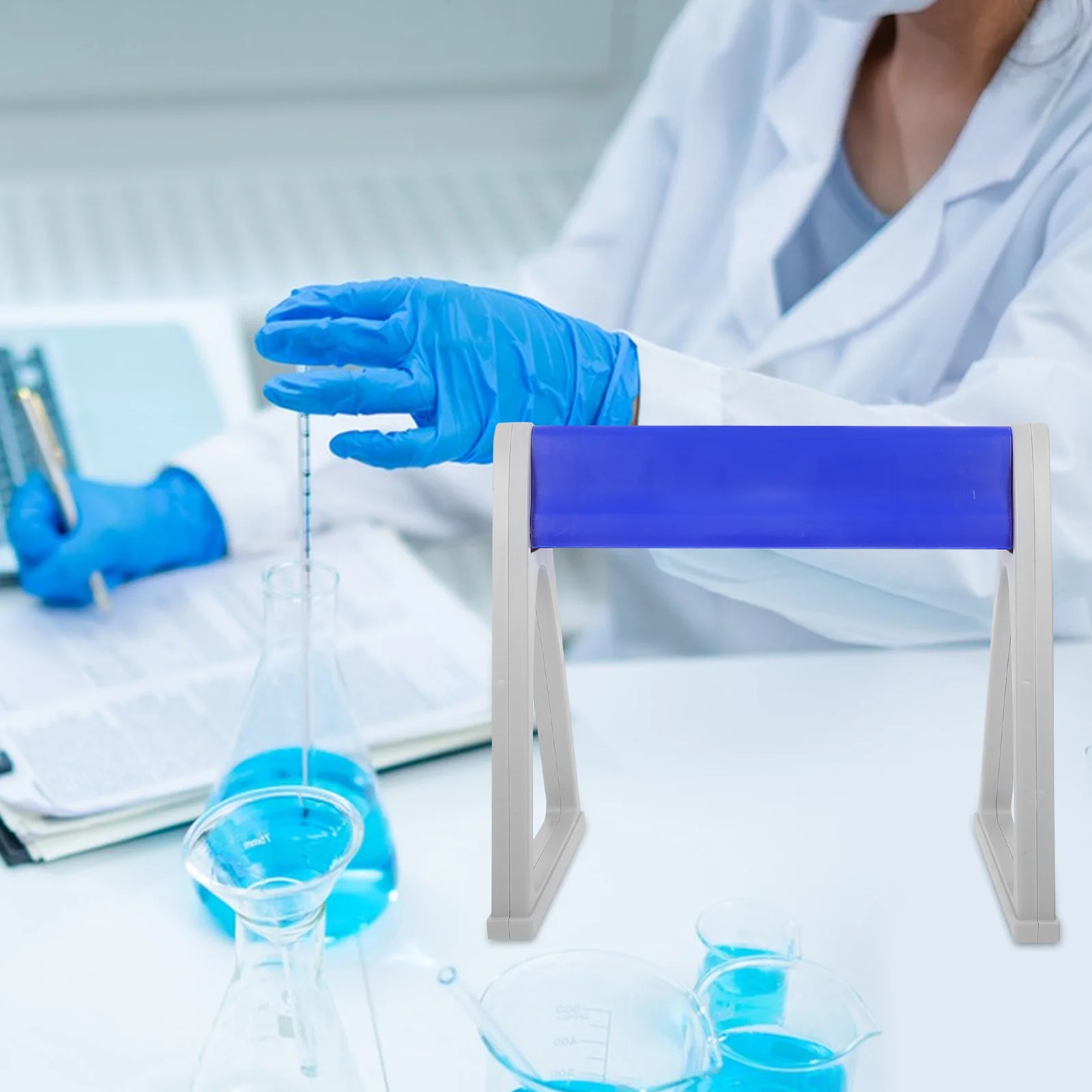 

Plastic Pipette Stand Laboratory Use Triangular Design Multiple Pipettes Storage Organizer Rack Lab Research Teaching
