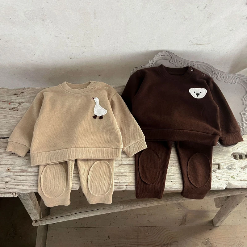 

2025 Autumn New Children's Cotton Cartoon Embroidered Solid Color Hoodie and Pants Two Piece Set