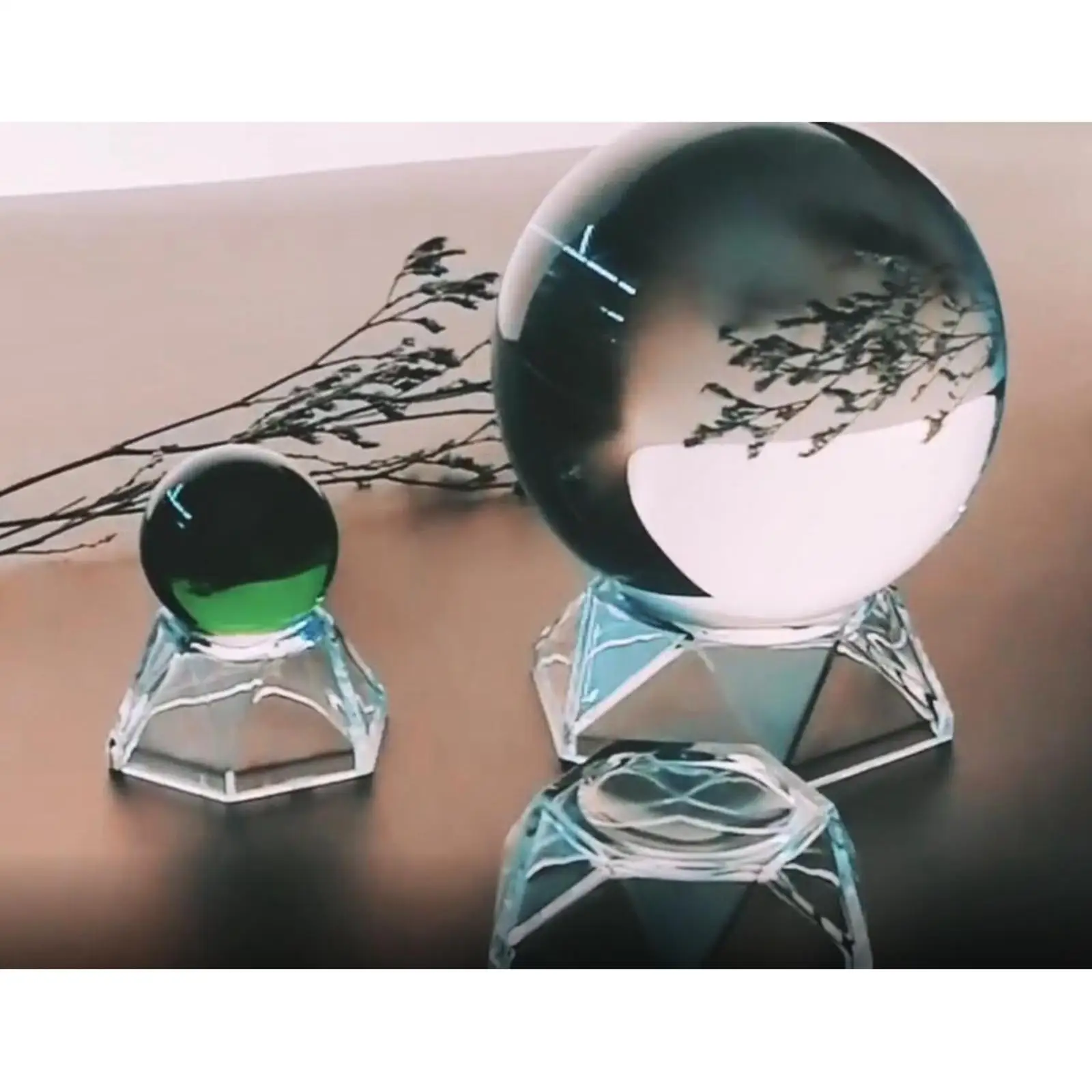 Thick Acrylic Crystal Sphere Display Stand Clear Ball Holder Base for Desk Showcase Ornament Collection