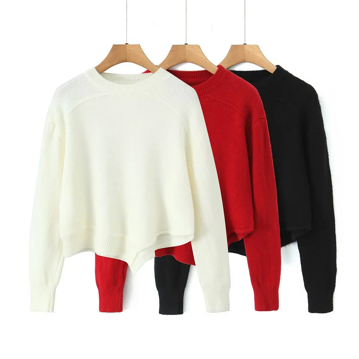 

Women's Long Sleeve Knitted Sweater Round Neck Overhead Style Asymmetrical Hemline Autumn Fashion C525087 Export Quality