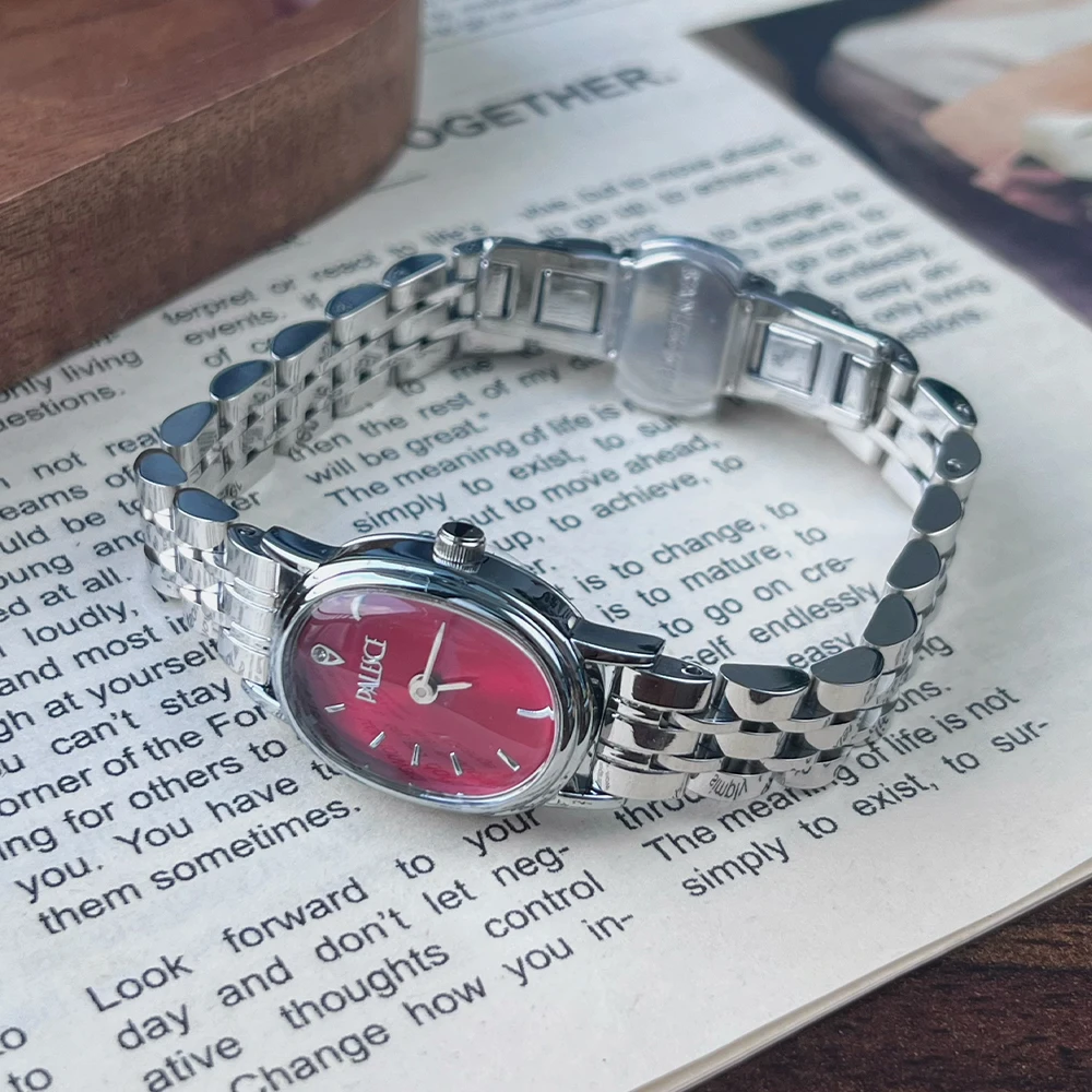 นาฬิกาข้อมือควอตซ์ผู้หญิง ดีไซน์แฟชั่นลำลอง หรูหรา ทันสมัย กันน้ำ สายสแตนเลส สไตล์ใหม่