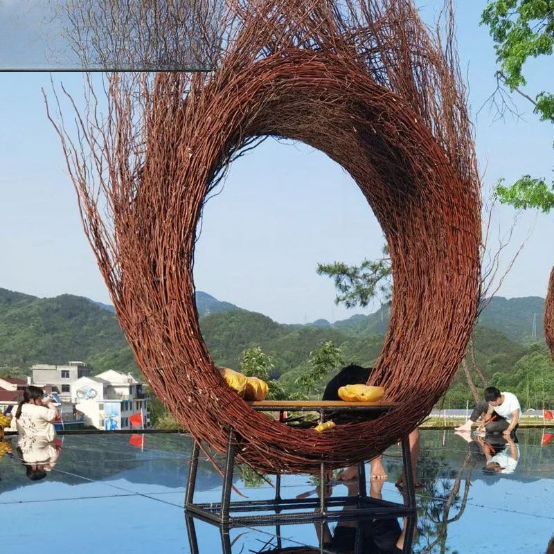 

Outdoor heart-shaped Internet celebrities Bird's Nest swing scenic wedding shooting props creative