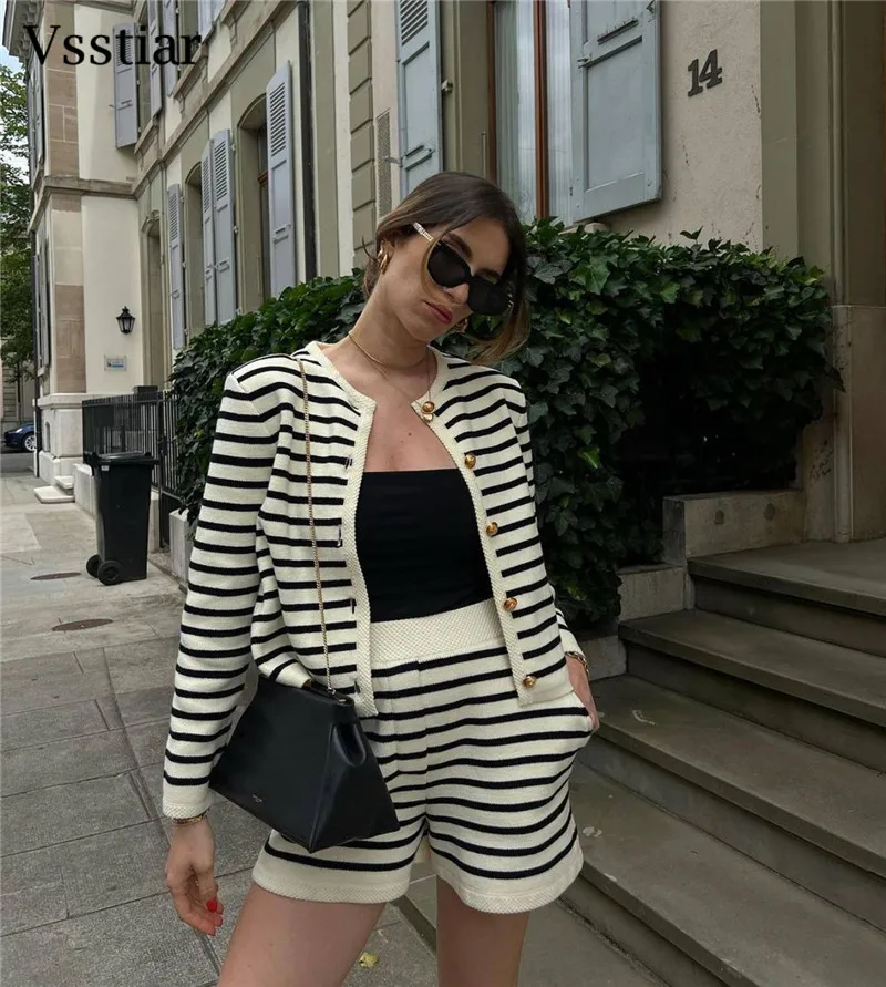 Vsstiar Fashion Striped Women Two Piece Set Long Sleeve Single Breasted Crop Top Knitted Pockets Shorts Elegant Casual Suits