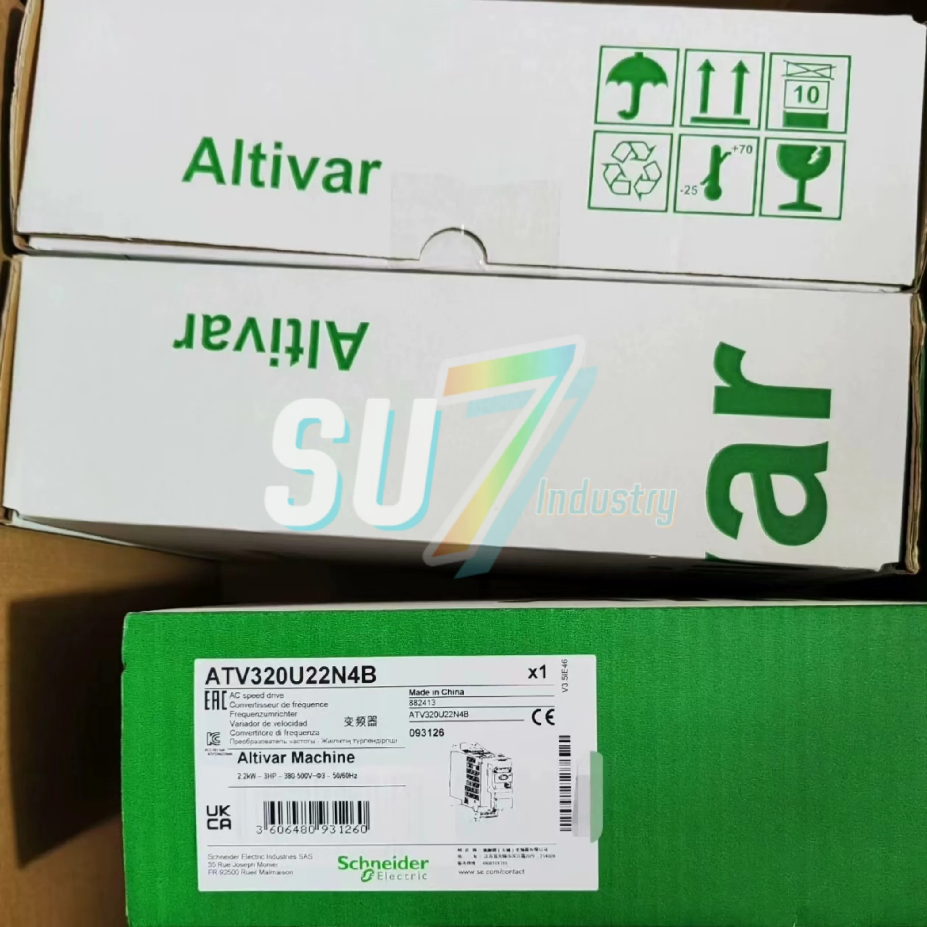 ATV320U22M3C    ATV320U22N4B     Inverter    New In Box
