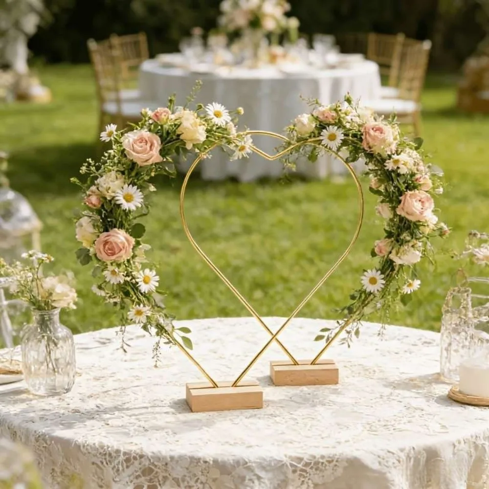 DIY Heart Shape Wreath Frame Moon Shape Wooden Base Floral Garland Hollow Out Wreath Iron Ring Banquet Centerpiece