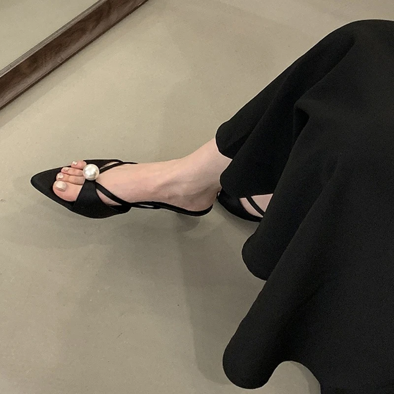 2025 جديد شعبي حذاء نسائي بكعب عالٍ النعال مصمم كعب الصنادل أحذية أنيقة امرأة الصيف الاتجاه موضة الشرائح غير رسمية #5