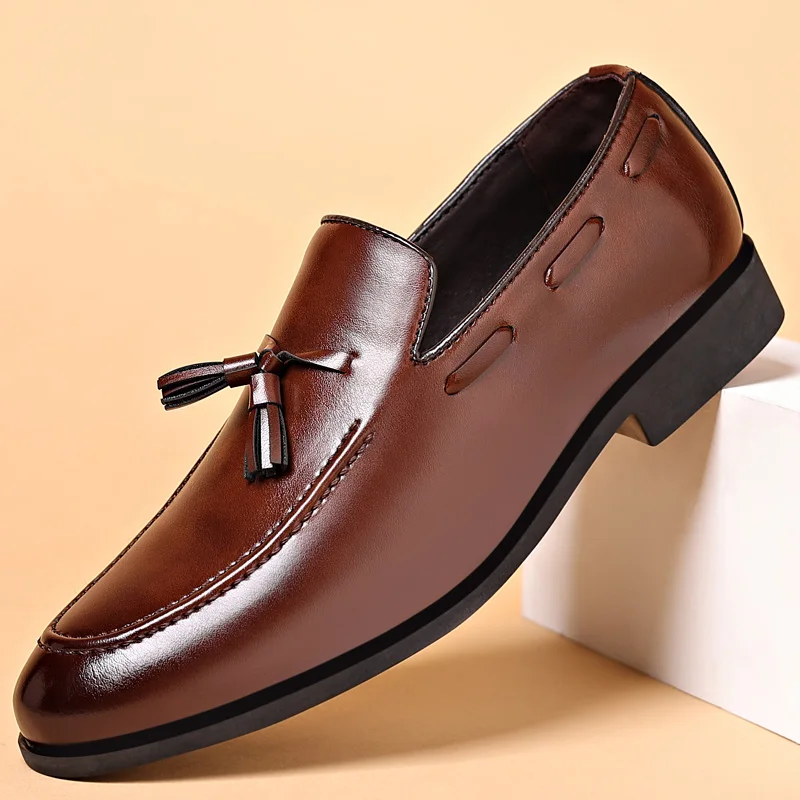 Designer Style Dress Shoes for Men Brand New Business Casual Shoes Slip on Leather Shoes Plus Size for Men Wedding Party Shoes