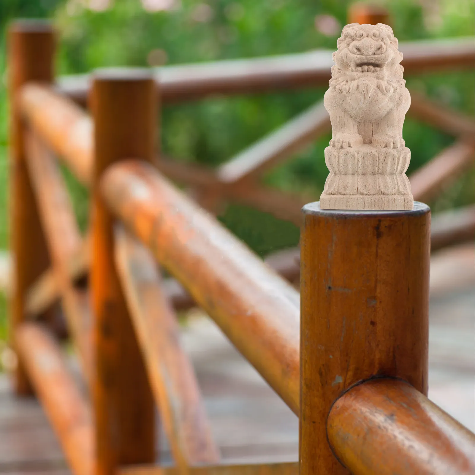 Solid Wood Lion Sculpture Garden Bridge Column Decoration Decorative Arch Bridge Finials Outdoor Classic Garden Landscape