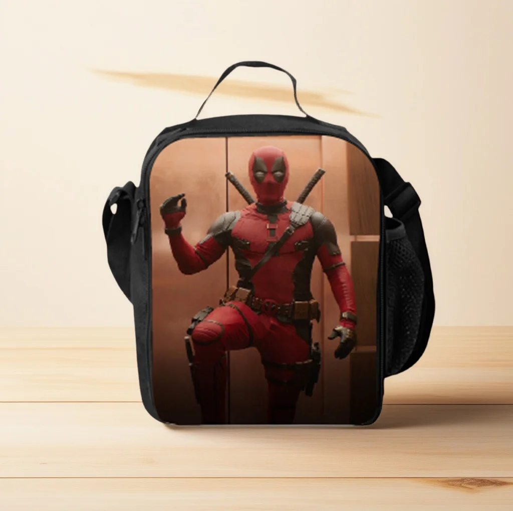 

Student Deadpool Classic Lunch Tote,Children Insulated Lunch Box Cartoon Thermal Bag