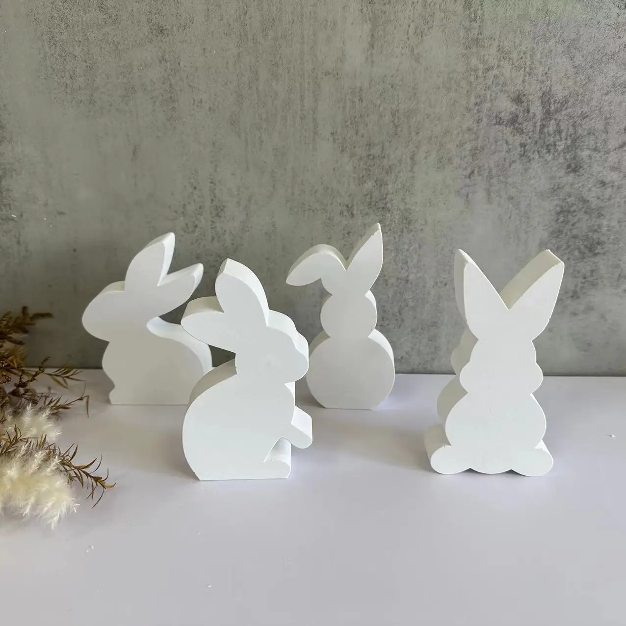 DIY Gypsum Concrete Mold Cute Rabbit Shaped Epoxy Resin Mold Easter Rabbit Aromatherapy Candle Mold Home Desktop Decoration