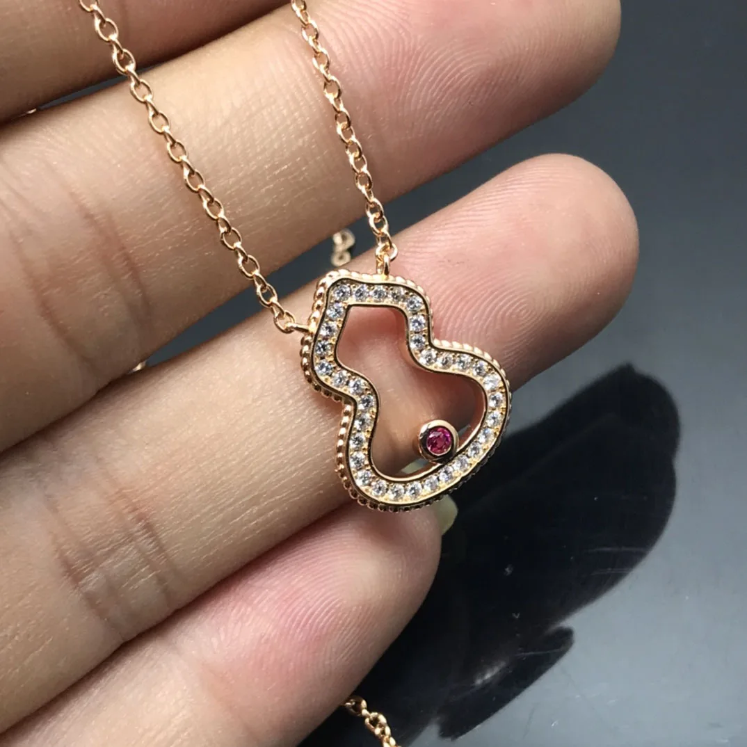 

Beautiful 2025 925 Silver Classic Trendy Luxury Versatile Necklace for Women Express Your Personality​