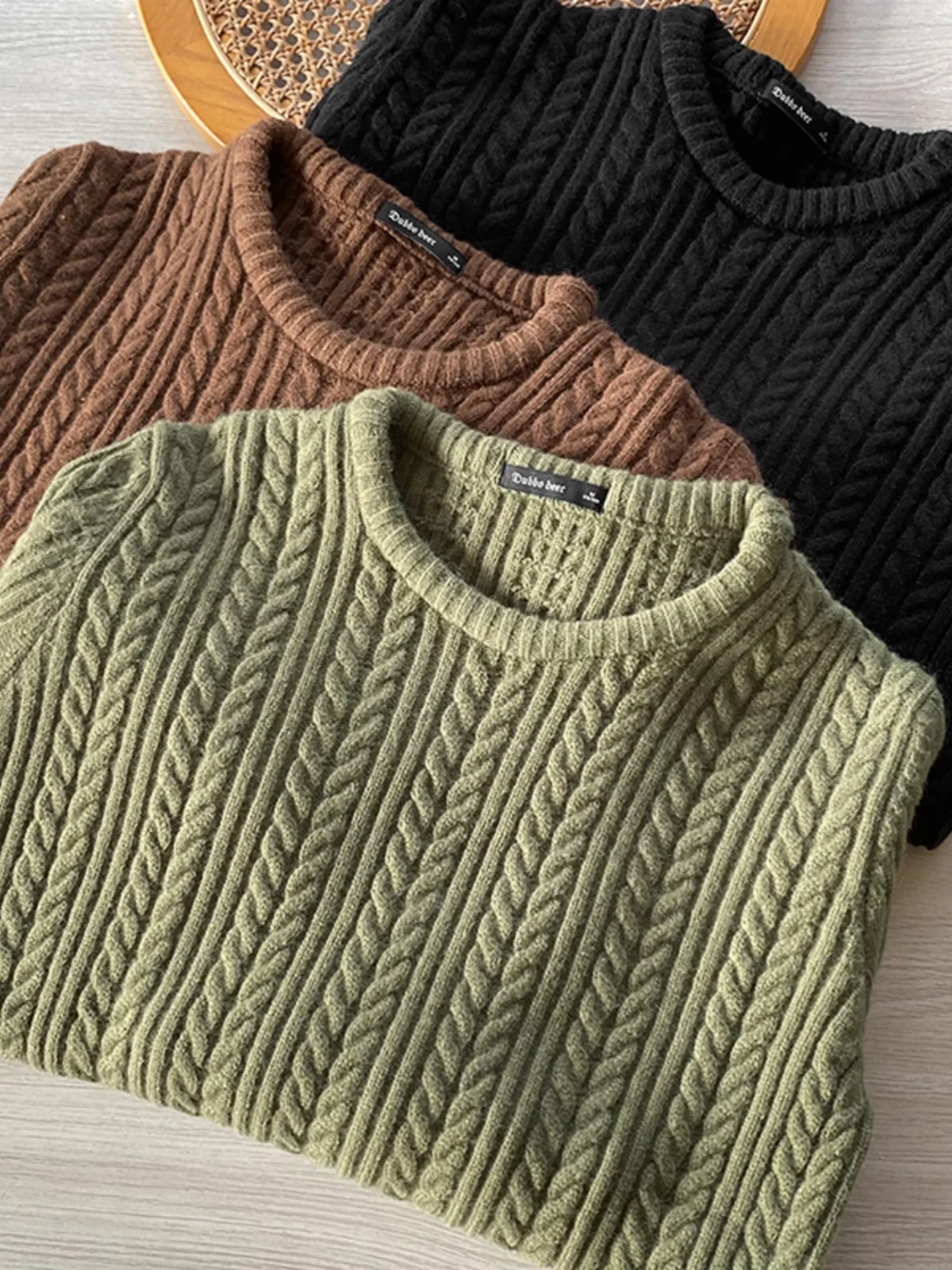 

Knitted Sweater! Twist Knit Texture! Autumn Winter Men's round Ne Overhead Versatile Knitwear Sweater 2028
