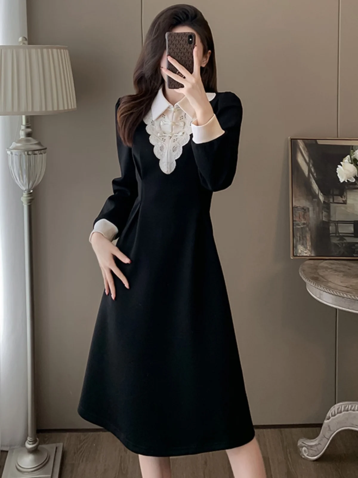 

Elegant Black Chinese Style Dress Women's Fashion Slimming Waist Design Autumn Season Long Sleeve Zipper Closure A-Line Skirt