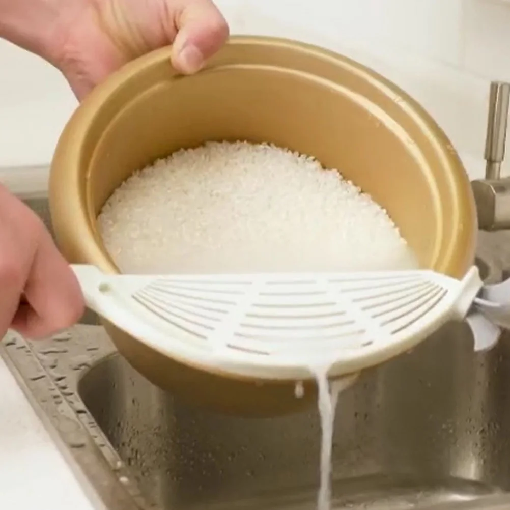 2pcs Plastic Rice Strainer Drain Basket Kitchen Use Lightweight Wash Rice Filter Baffle Colander Tool Filter Spoon