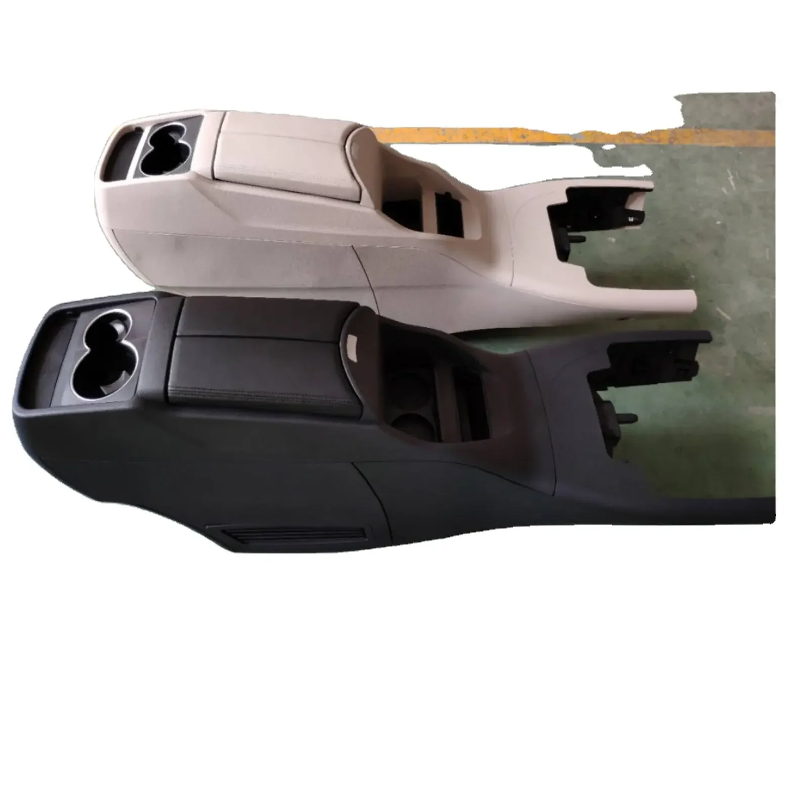 OEM Car Console Armrest Luxury Car Interior Accessories Retrofit Automobile Central Console Armrest with Fridge