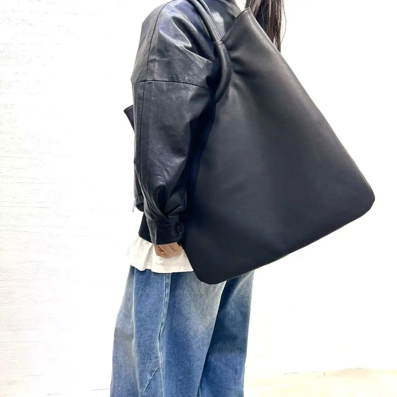 Women's Top Layer Cowhide Leather Shoulder Bag, Large Capacity Retro Minimalist Commute Handbag