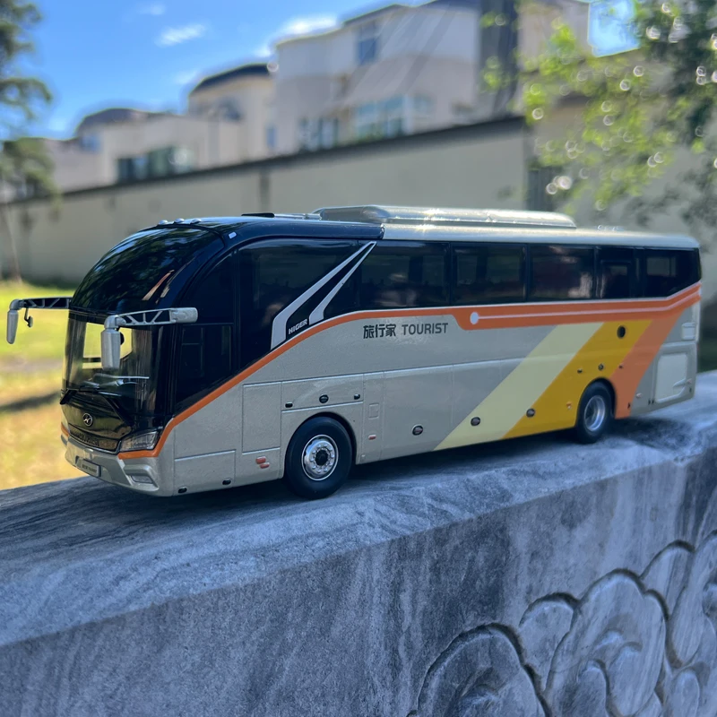 1:42 Original Scale Model,Higer Bus,King Dragon,Tourist,Lighting,Diecast Model for Collection and Display