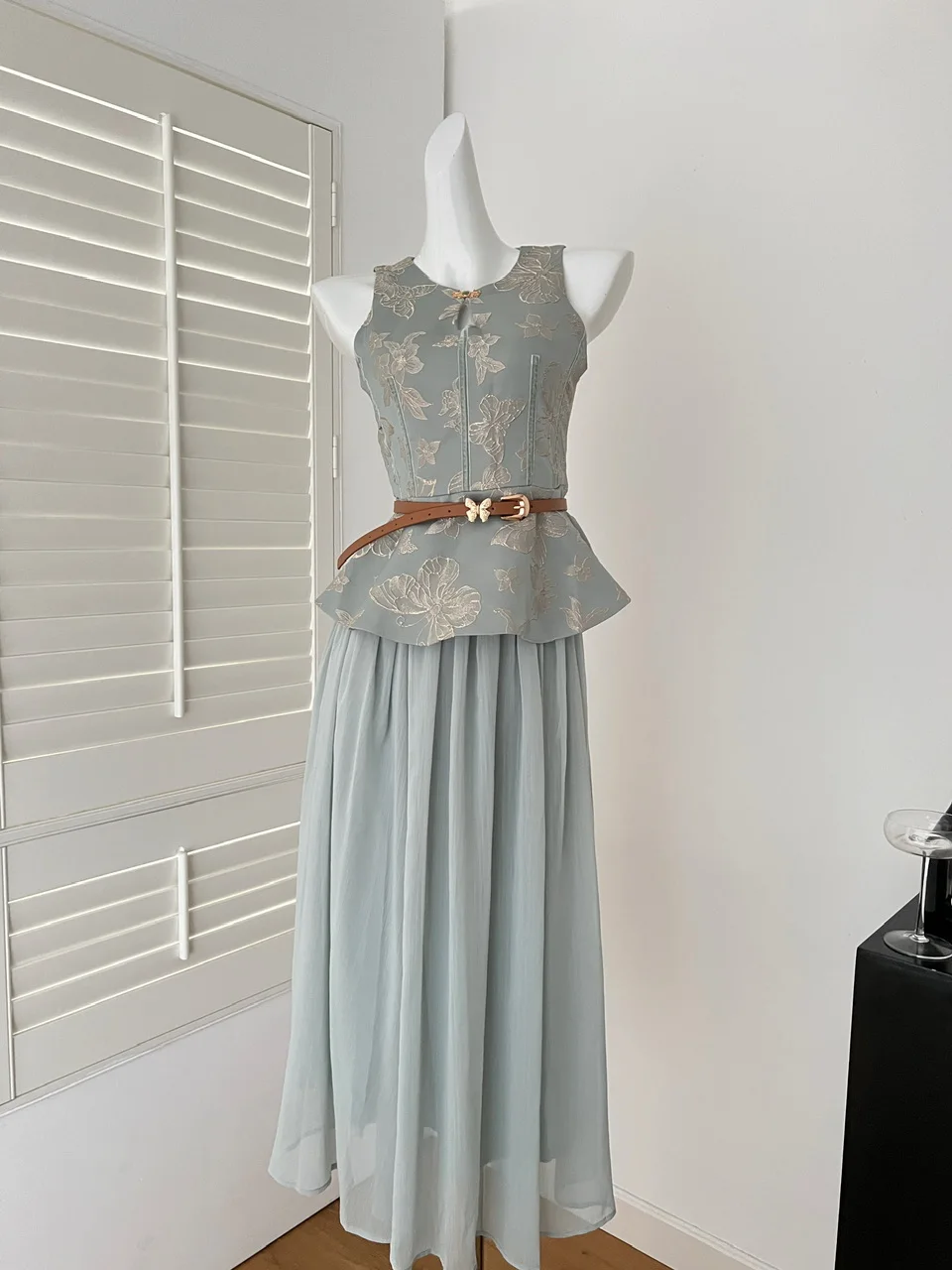 

French Style Women's Summer Slim Fit Sleeveless Belt Top High Waisted A-line Skirt Two-piece Set Fashion Female Clothes